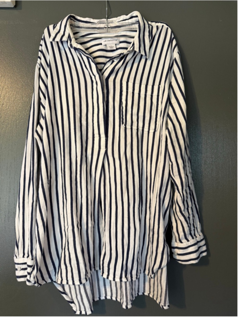 Women's Liz Claiborne Button Down Shirt L White Navy Striped